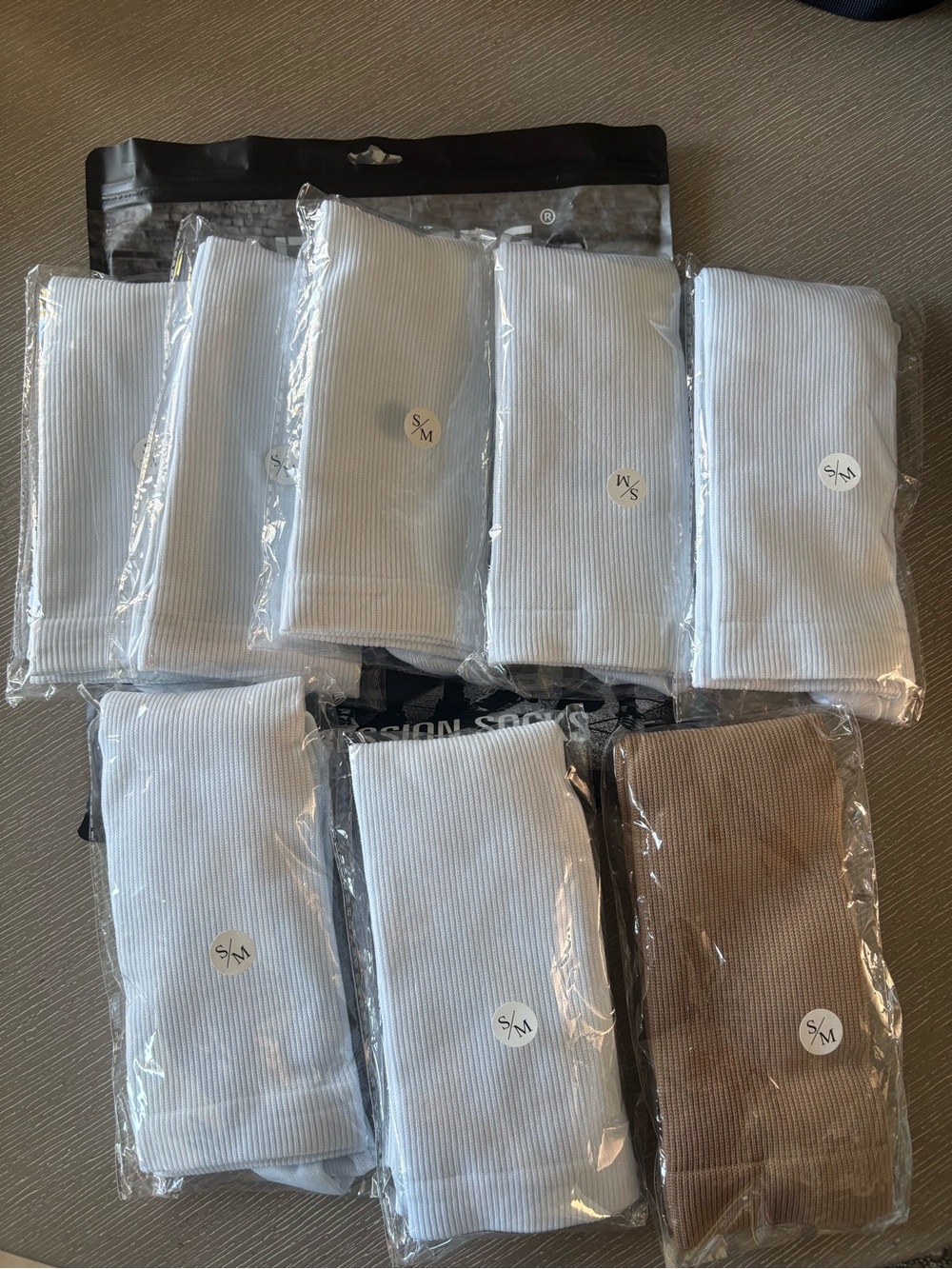 Laite Hebe | Compression Socks 8 pack | White + 1 Tan |Sz S/M | NWT